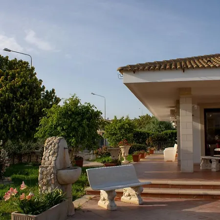 Nicol 3* Marina di Ragusa