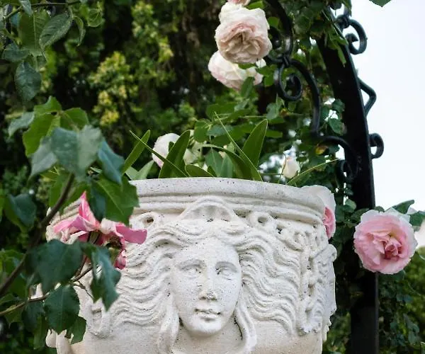 Nicol Gæstehus Marina di Ragusa